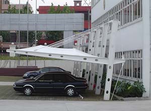 <font color='red'>膜結(jié)構(gòu)車棚</font>夏季正確的維護措施