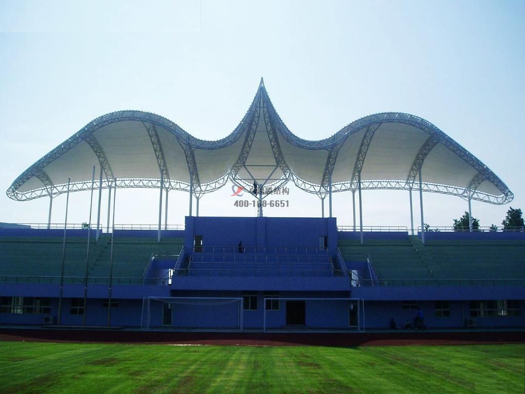 卓越膜結(jié)構(gòu)看臺(tái), 專業(yè)設(shè)計(jì)、生產(chǎn)、安裝一條龍施工服務(wù)