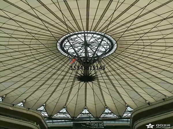 達(dá)州膜結(jié)構(gòu)商場(chǎng)頂蓋【生產(chǎn)廠家】達(dá)州步行街入口大門膜結(jié)構(gòu)遮陽棚公司