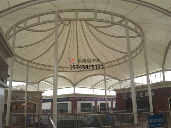 遂寧膜結(jié)構(gòu)商場(chǎng)頂蓋【生產(chǎn)廠家】遂寧步行街入口大門膜結(jié)構(gòu)遮陽棚公司
