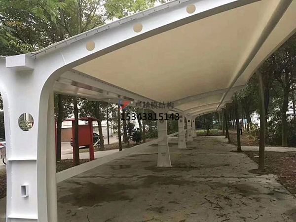 界首膜結(jié)構停車棚【雨棚遮陽棚生產(chǎn)安裝】