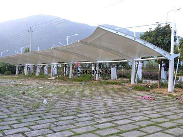 太和膜結(jié)構停車棚【雨棚遮陽棚生產(chǎn)安裝】