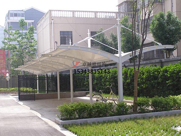 興寧膜結(jié)構(gòu)【充電站防雨篷】停車棚設計安裝
