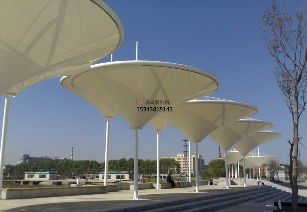 景觀膜結(jié)構(gòu)出現(xiàn)以下問題，這正常么？