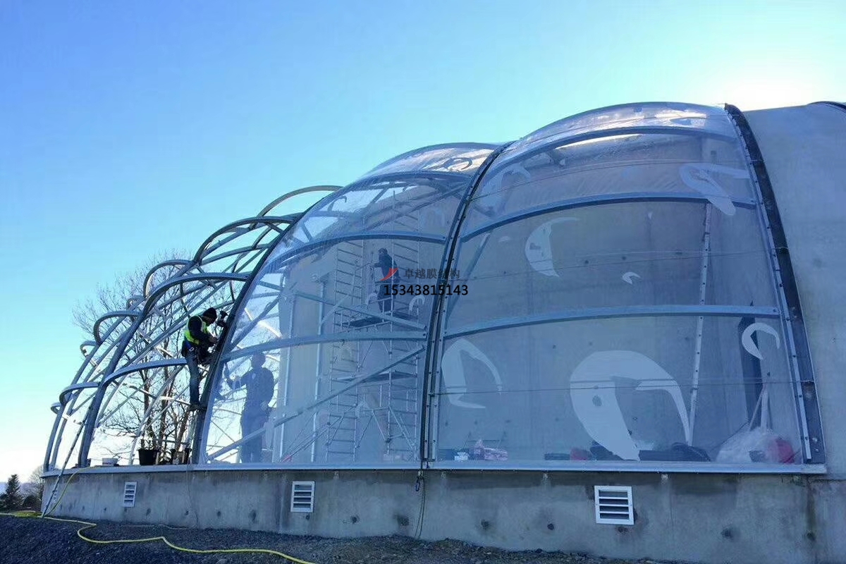 ETFE<font color='red'>膜結(jié)構(gòu)廠(chǎng)家</font>如何選擇