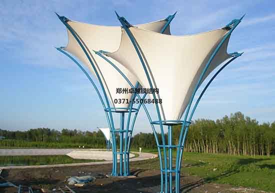 周口張拉膜籃球場遮陽棚生產(chǎn)廠家設(shè)計施工【周口師范學(xué)院張拉膜籃球場遮陽棚】等項目